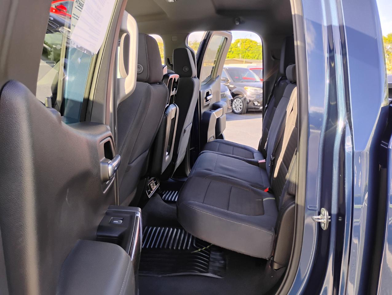 Chevrolet Silverado 1500 RST Double Cab 2WD 2019