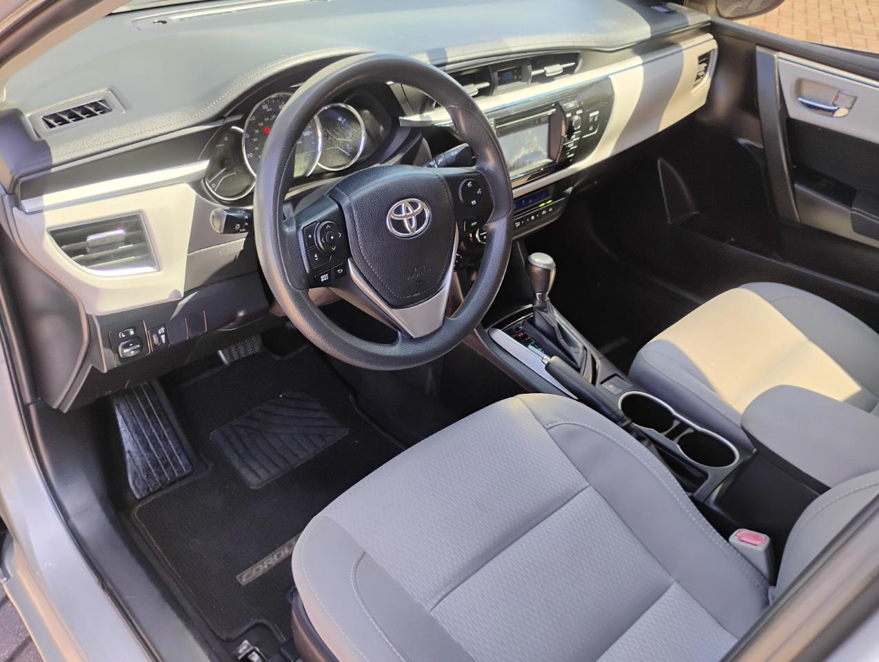 Toyota Corolla S Premium CVT 2016