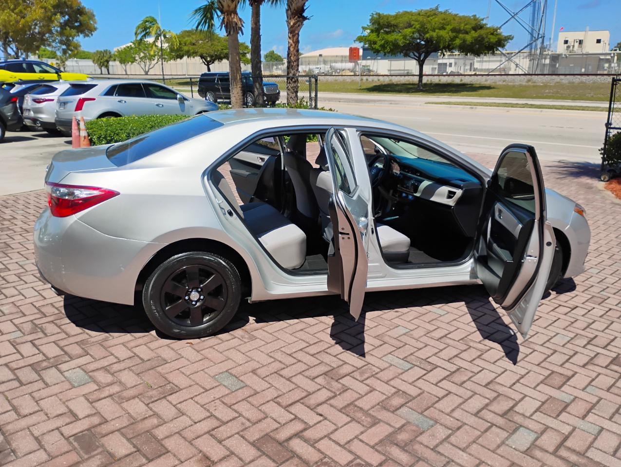 Toyota Corolla S Premium CVT 2016