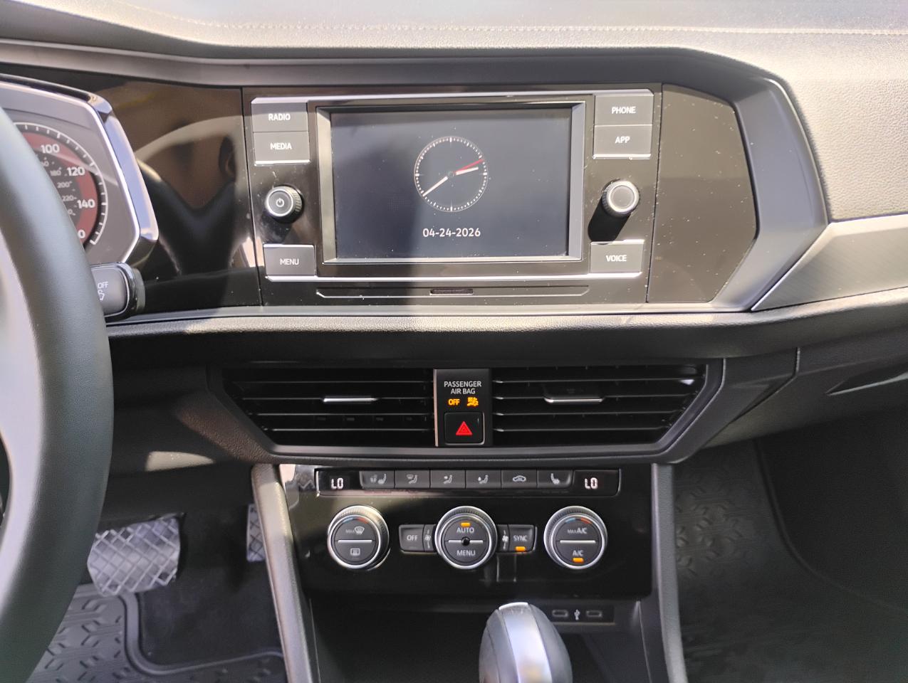 Volkswagen Jetta 1.4T S 8A 2021