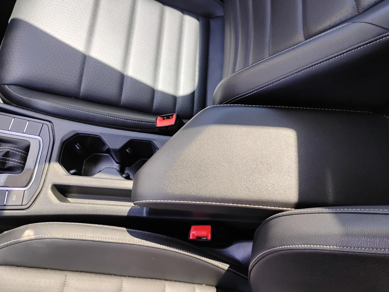 Volkswagen Jetta 1.4T S 8A 2021