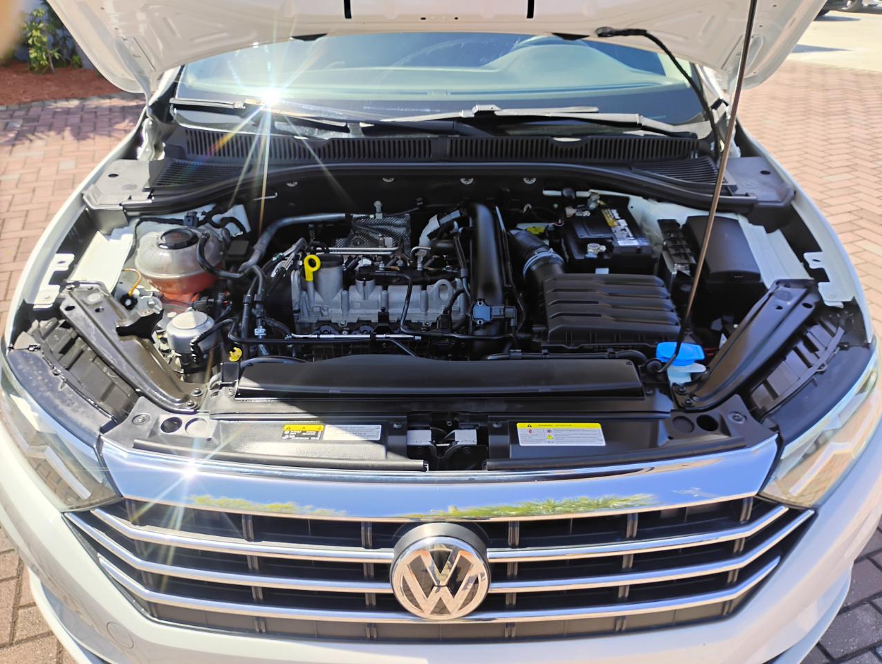 Volkswagen Jetta 1.4T S 8A 2021