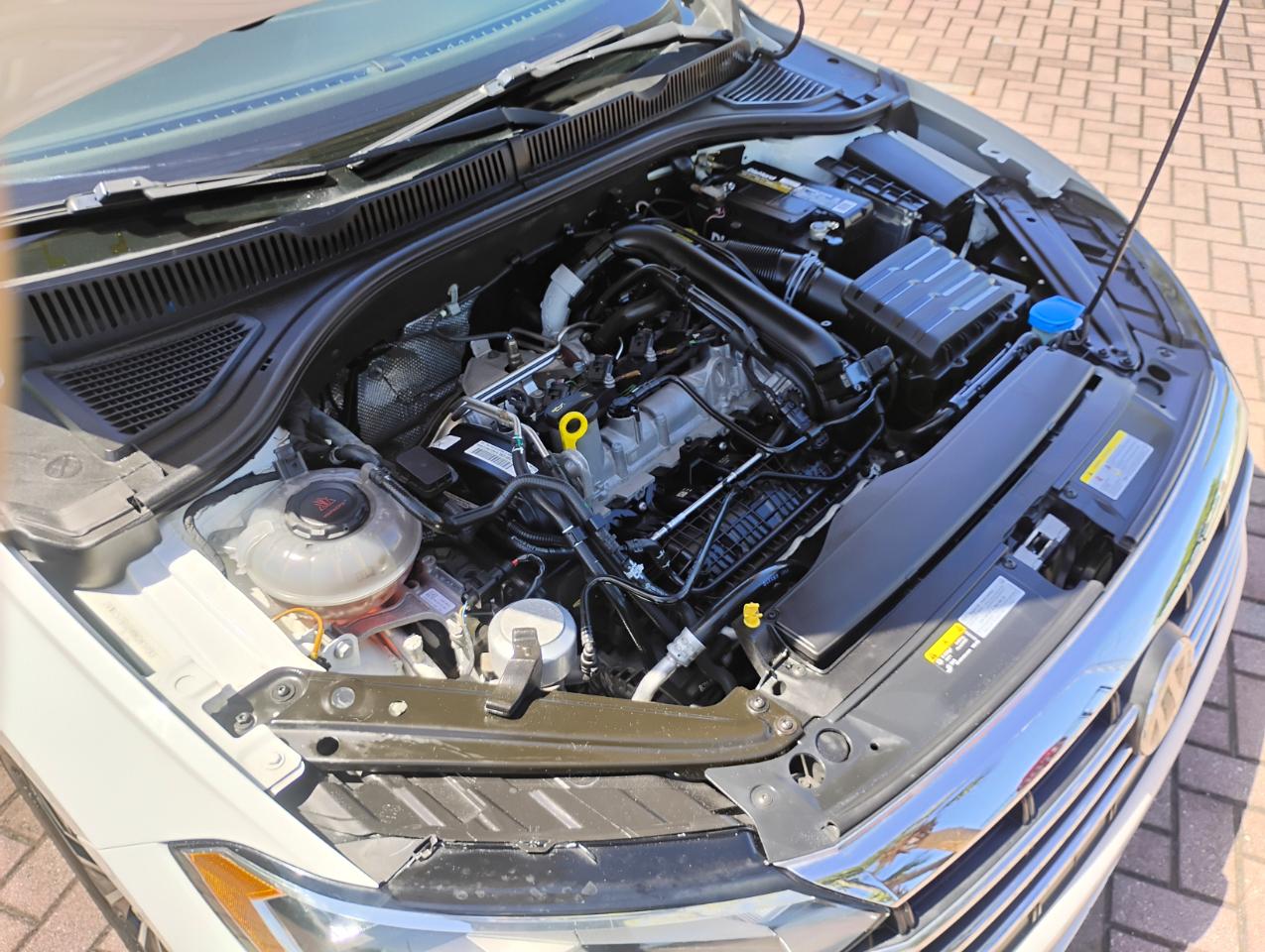 Volkswagen Jetta 1.4T S 8A 2021