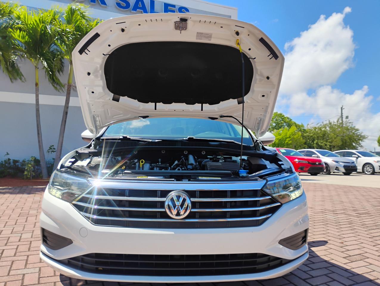 Volkswagen Jetta 1.4T S 8A 2021