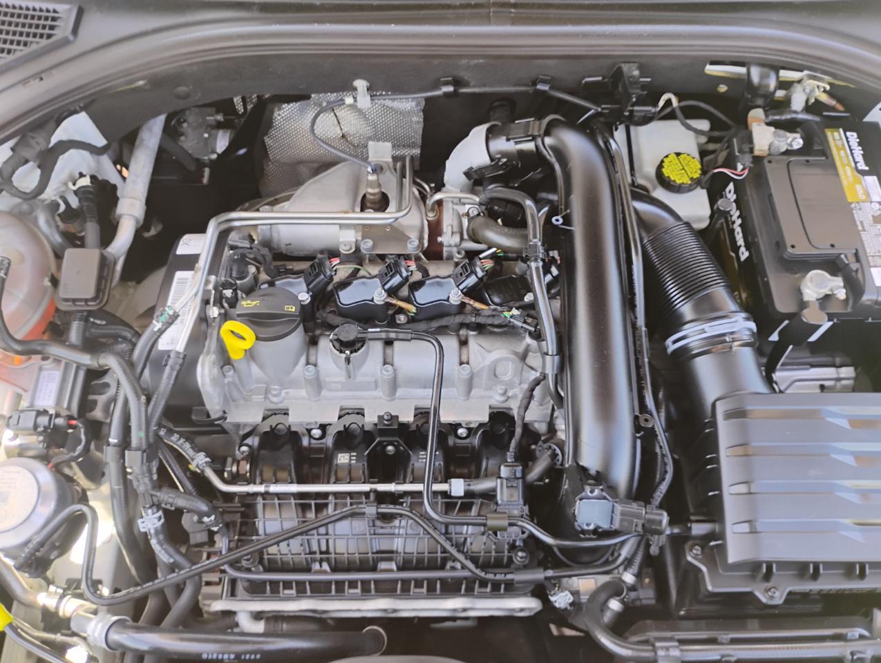 Volkswagen Jetta 1.4T S 8A 2021