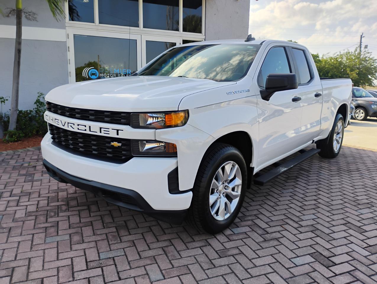 Chevrolet Silverado 1500 Custom Double Cab 2WD 2020