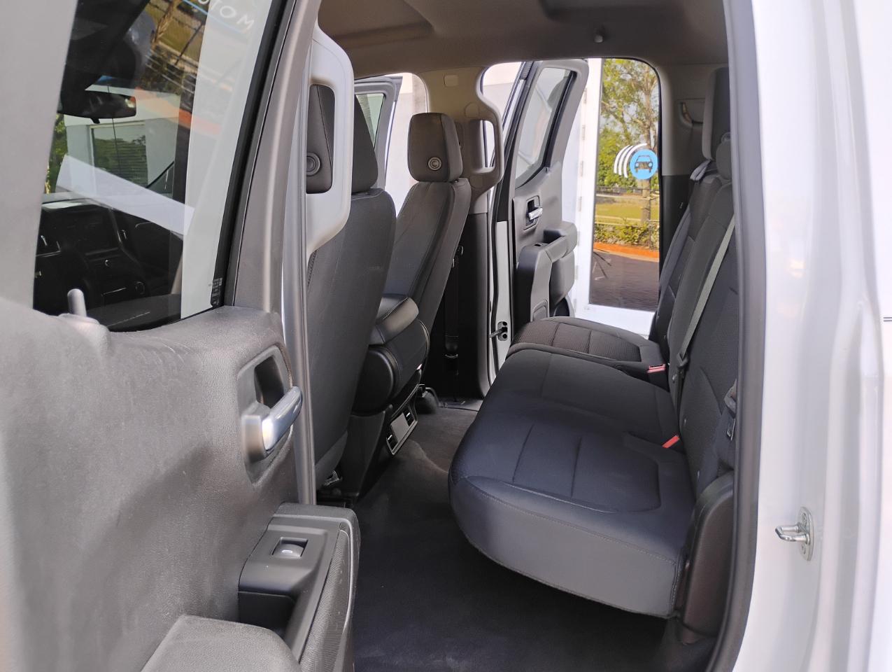 Chevrolet Silverado 1500 Custom Double Cab 2WD 2020