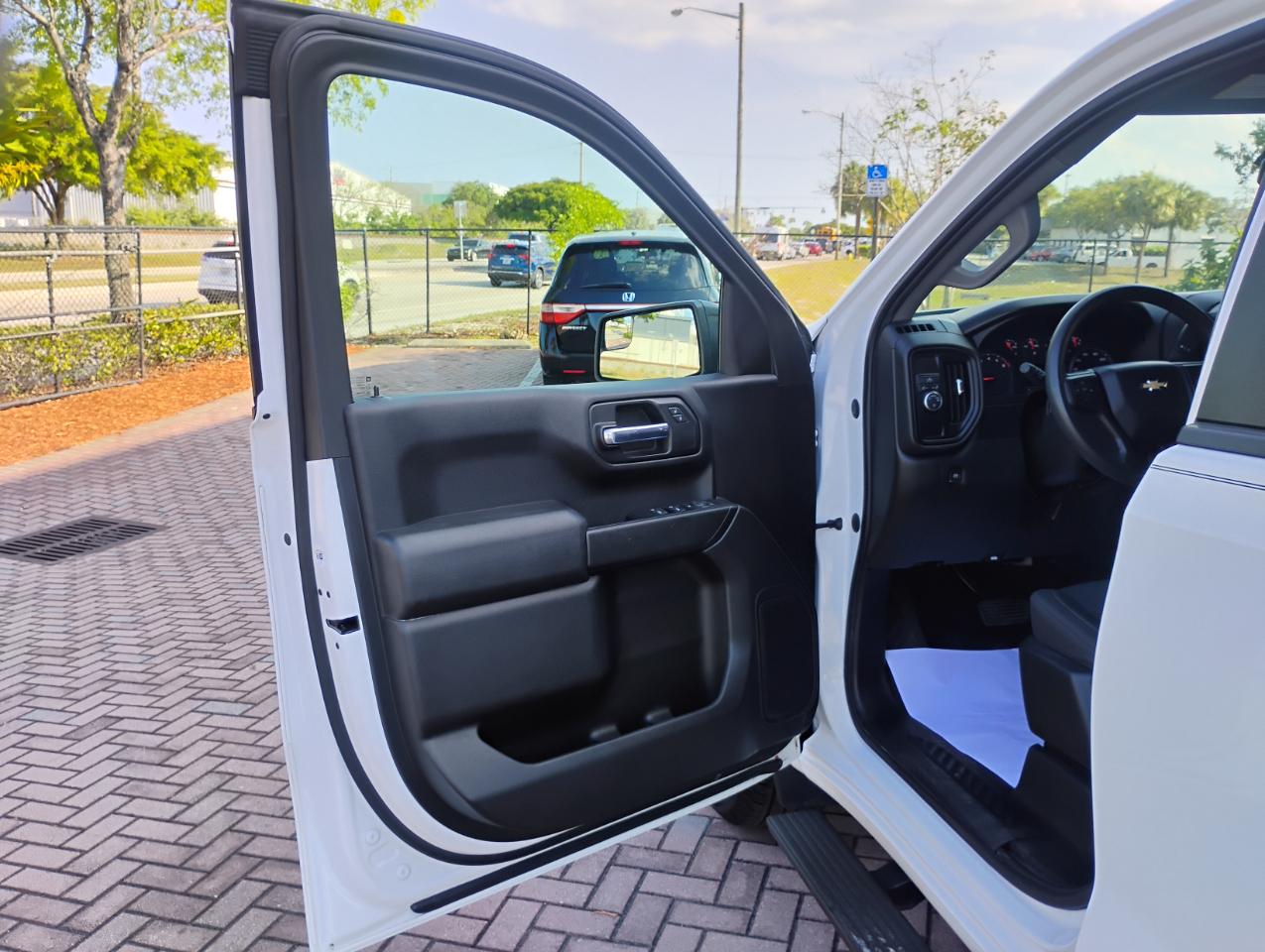 Chevrolet Silverado 1500 Custom Double Cab 2WD 2020