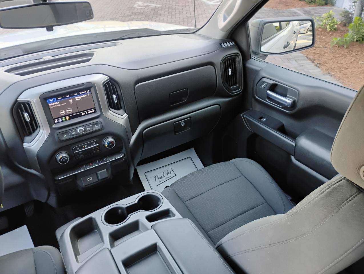 Chevrolet Silverado 1500 Custom Double Cab 2WD 2020