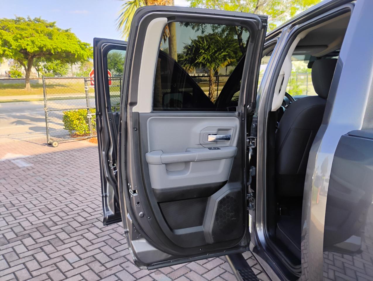 RAM 1500 Classic Tradesman Quad Cab 2WD 2019