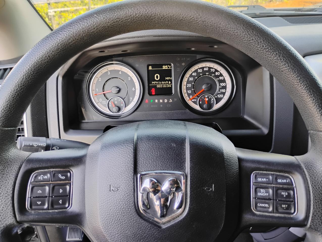 RAM 1500 Classic Tradesman Quad Cab 2WD 2019