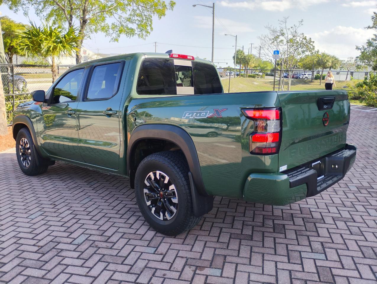 Nissan Frontier S Crew Cab 2WD 2024