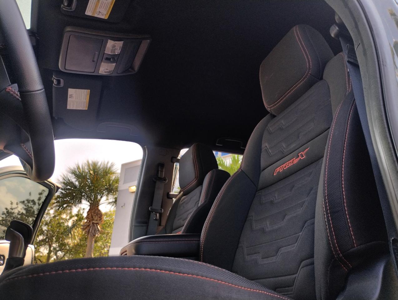 Nissan Frontier S Crew Cab 2WD 2024