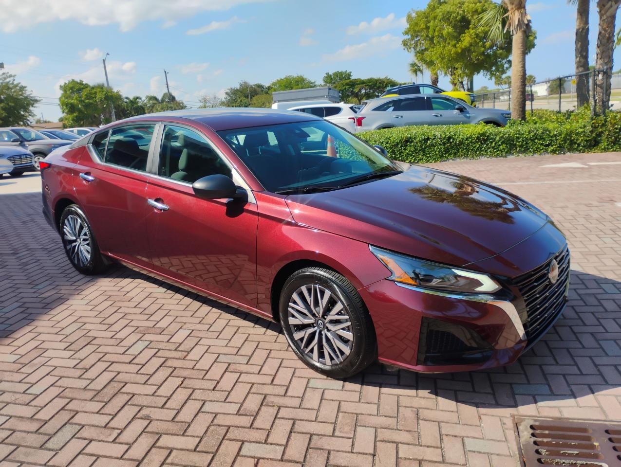 Nissan Altima 2.5 SV 2025