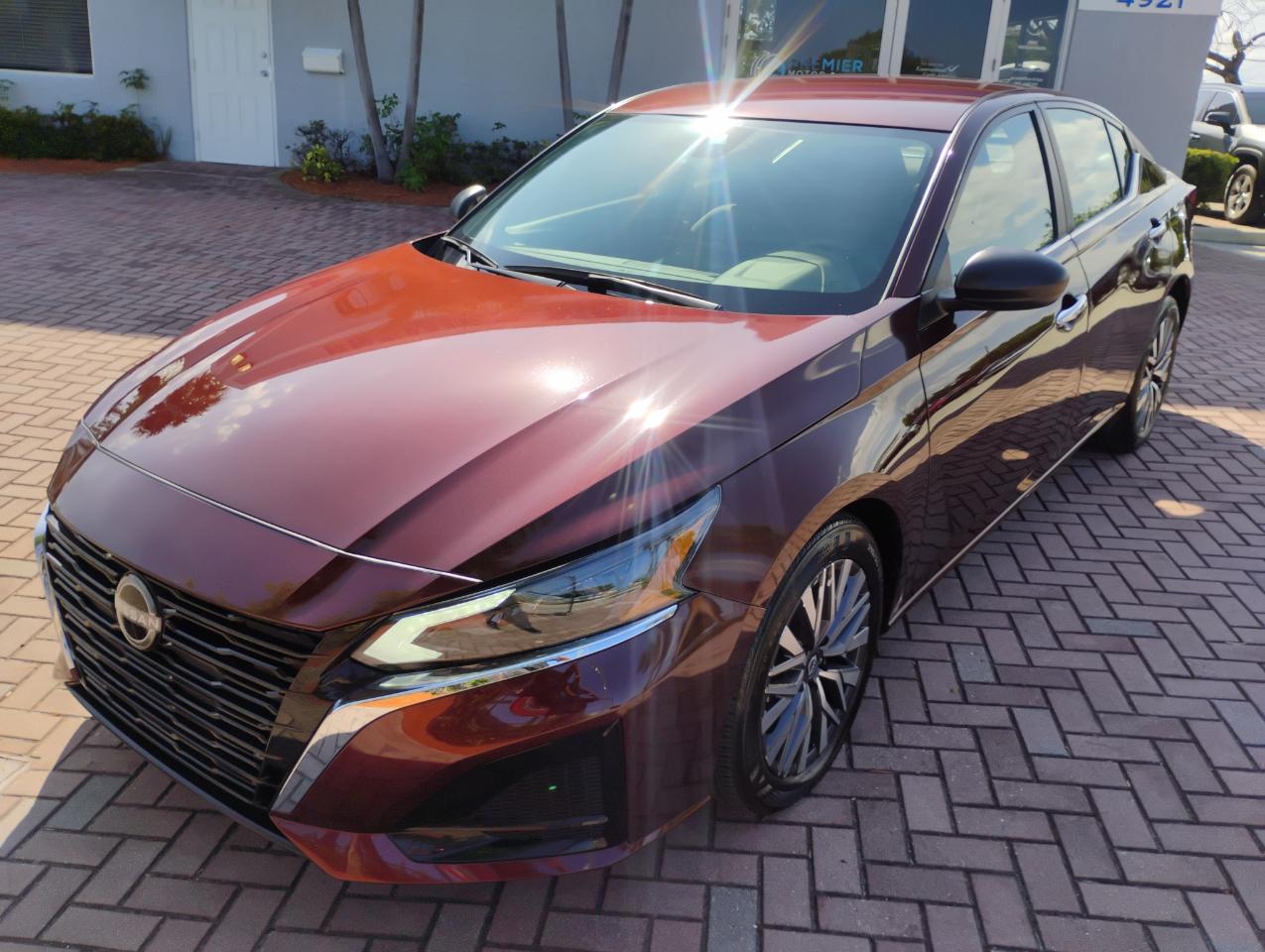 Nissan Altima 2.5 SV 2025