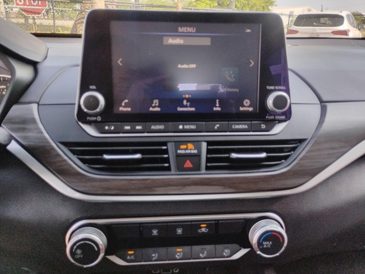 Nissan Altima 2.5 SV 2025