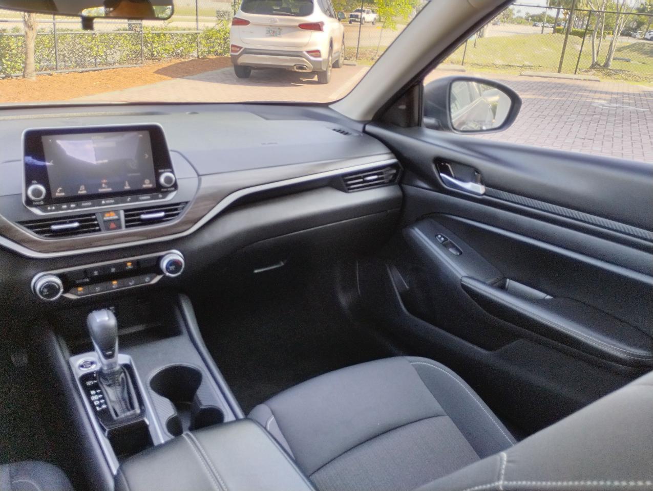 Nissan Altima 2.5 SV 2025