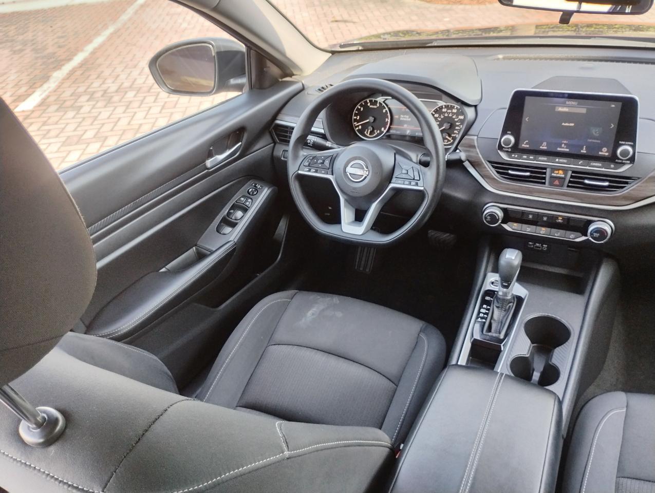 Nissan Altima 2.5 SV 2025