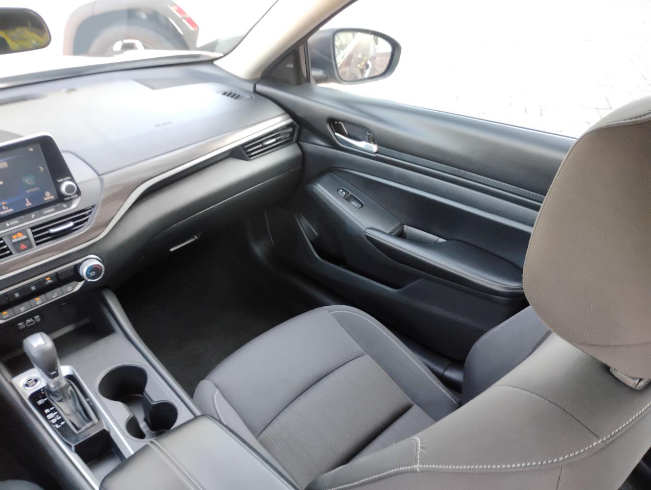 Nissan Altima 2.5 SV 2025