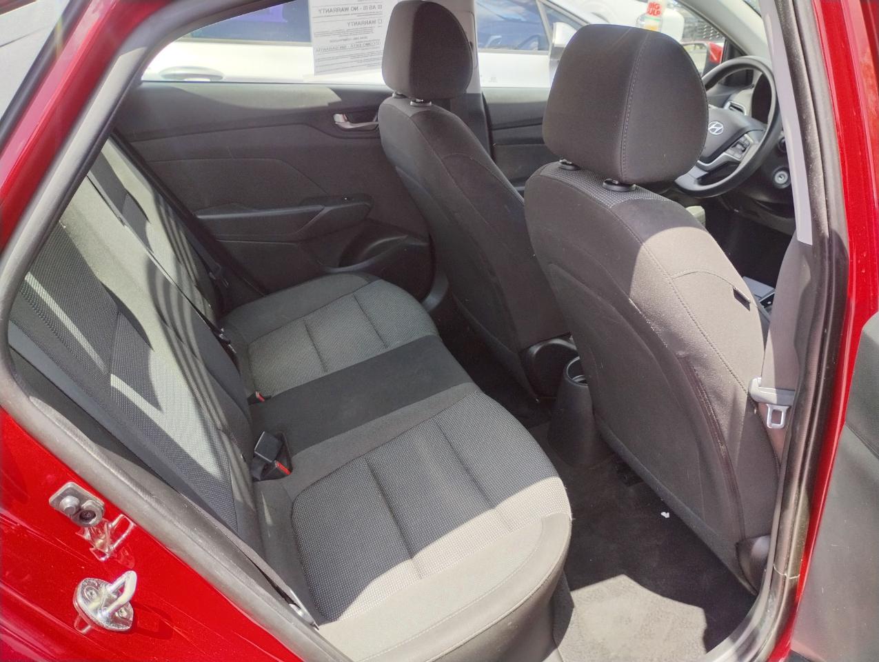 Hyundai Accent SE 4-Door 6A 2021