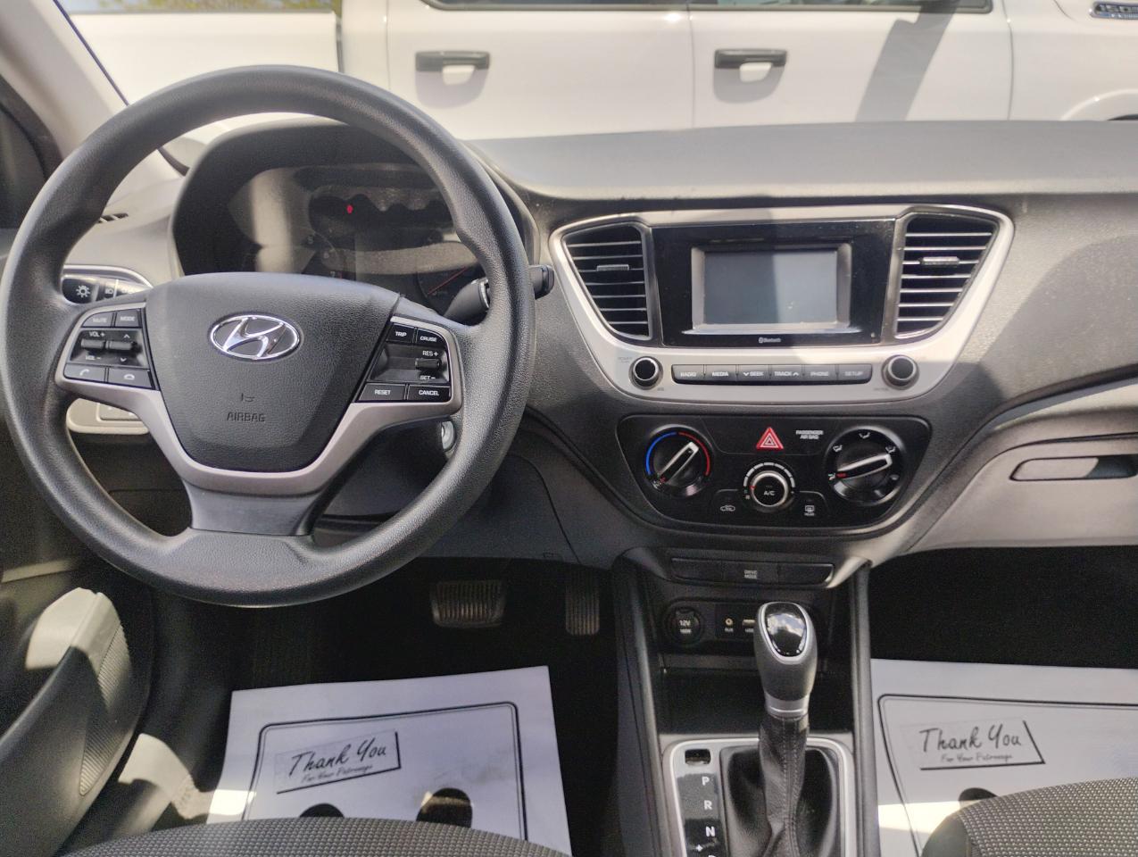Hyundai Accent SE 4-Door 6A 2021