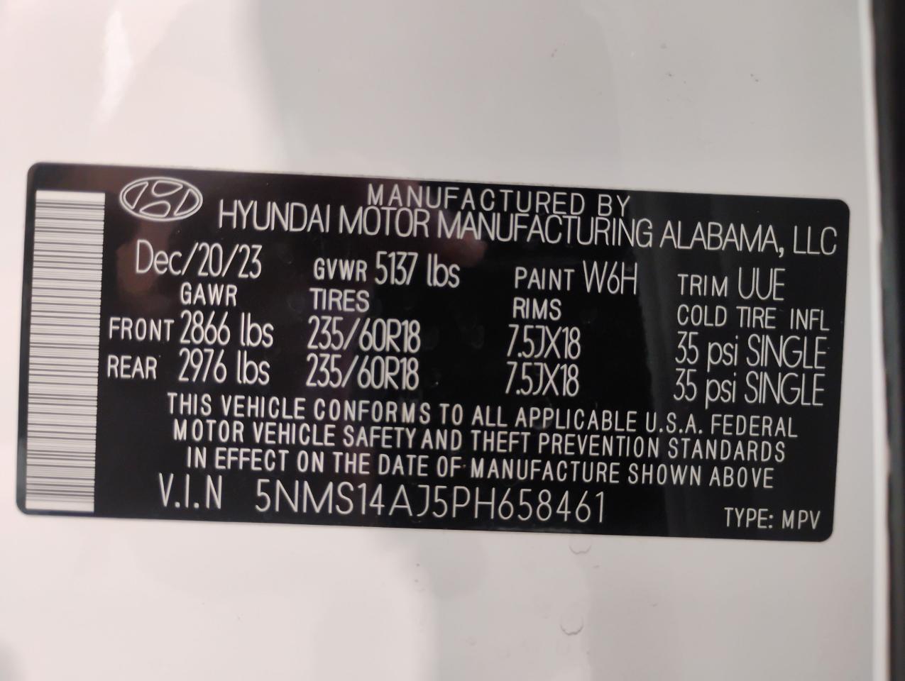Hyundai Santa Fe SE 2023