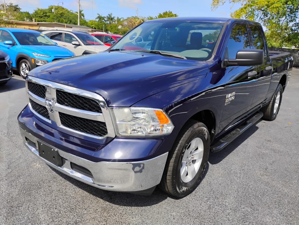 RAM 1500 Classic Tradesman Quad Cab 2WD 2019