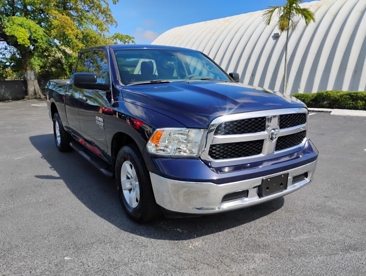 RAM 1500 Classic Tradesman Quad Cab 2WD 2019
