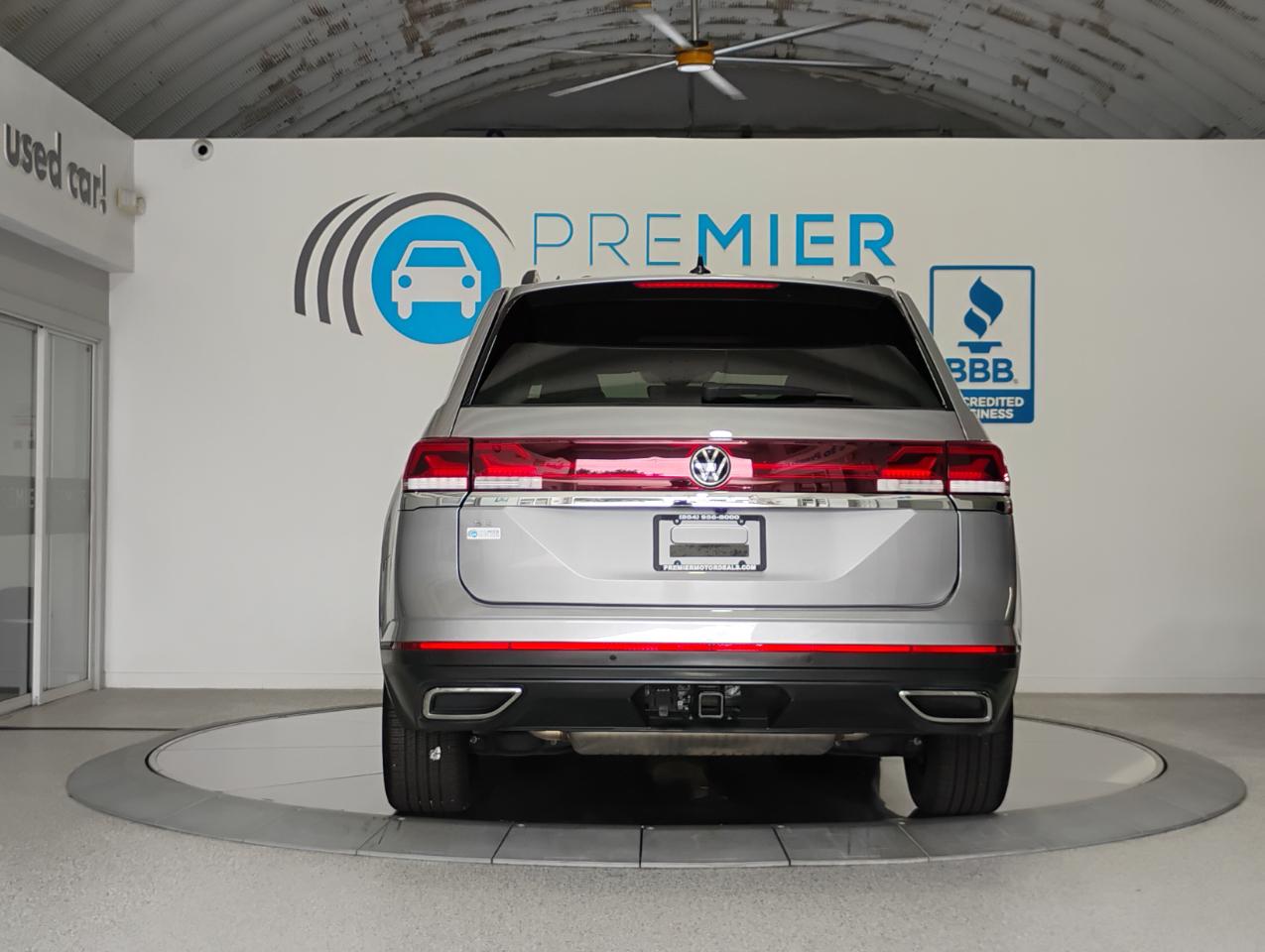 Volkswagen Atlas SE w/Technology 2024