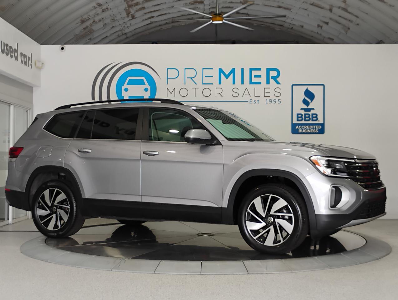Volkswagen Atlas SE w/Technology 2024