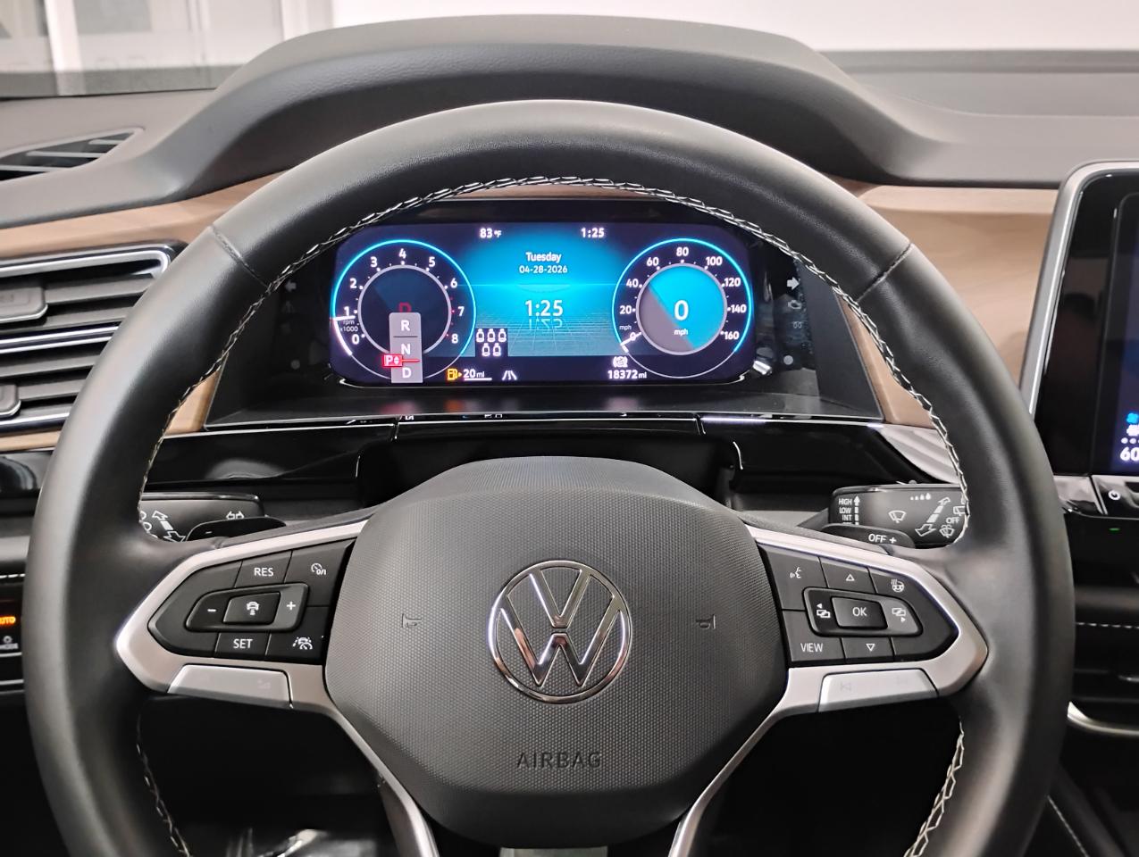 Volkswagen Atlas SE w/Technology 2024