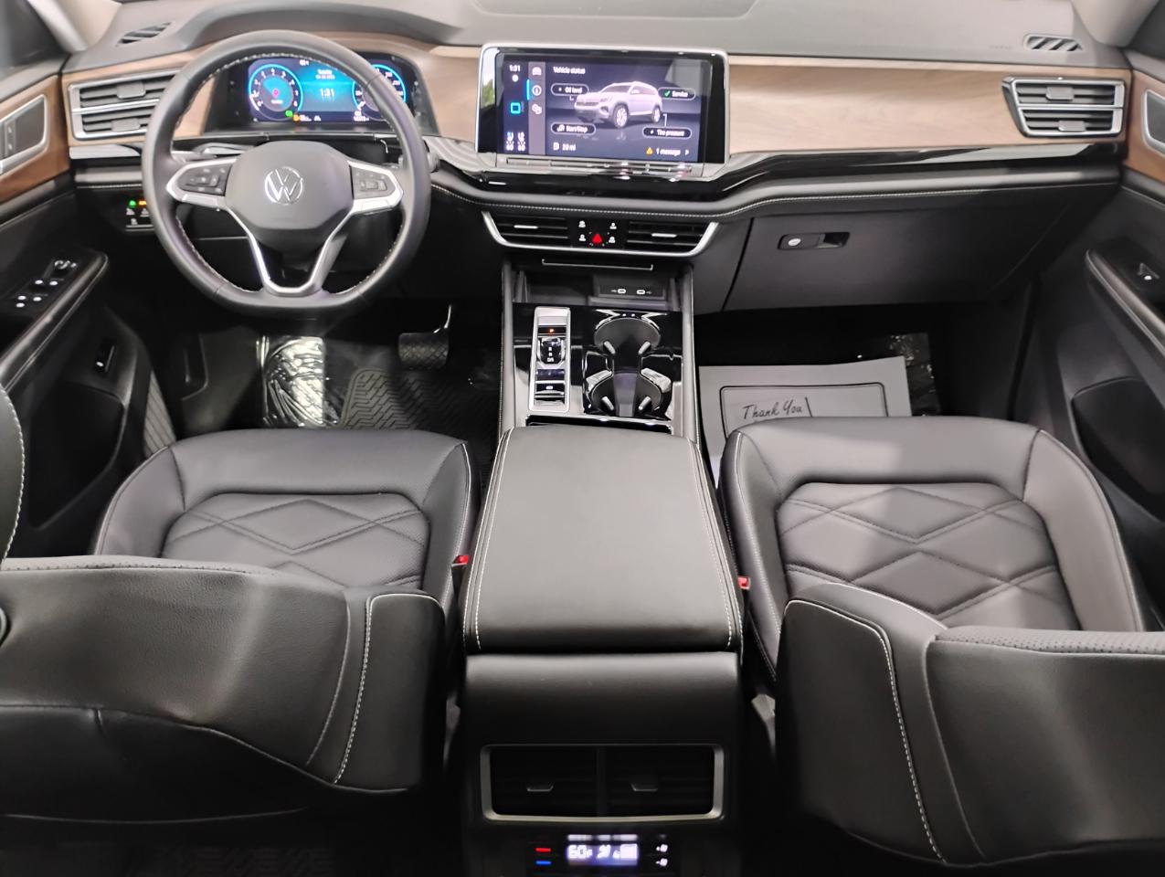 Volkswagen Atlas SE w/Technology 2024