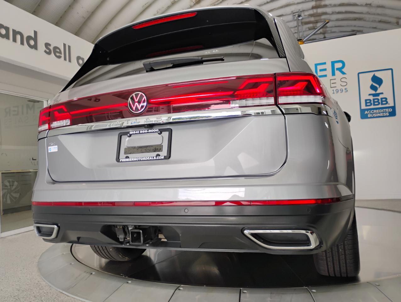 Volkswagen Atlas SE w/Technology 2024