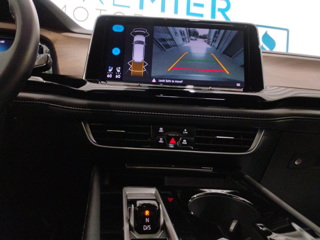 Volkswagen Atlas SE w/Technology 2024