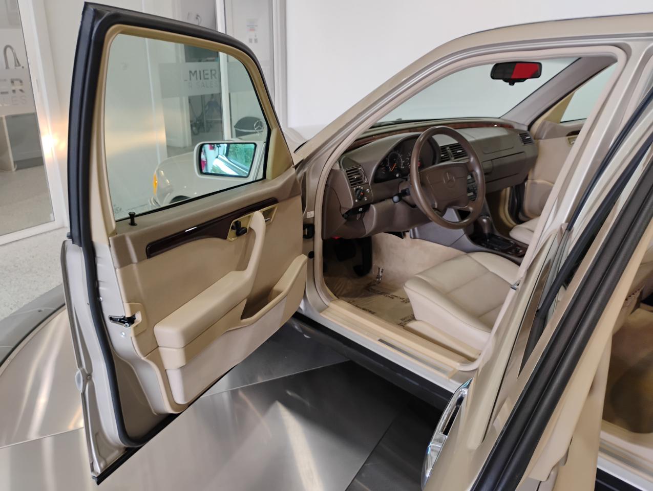 Mercedes-Benz C-Class C280 1996