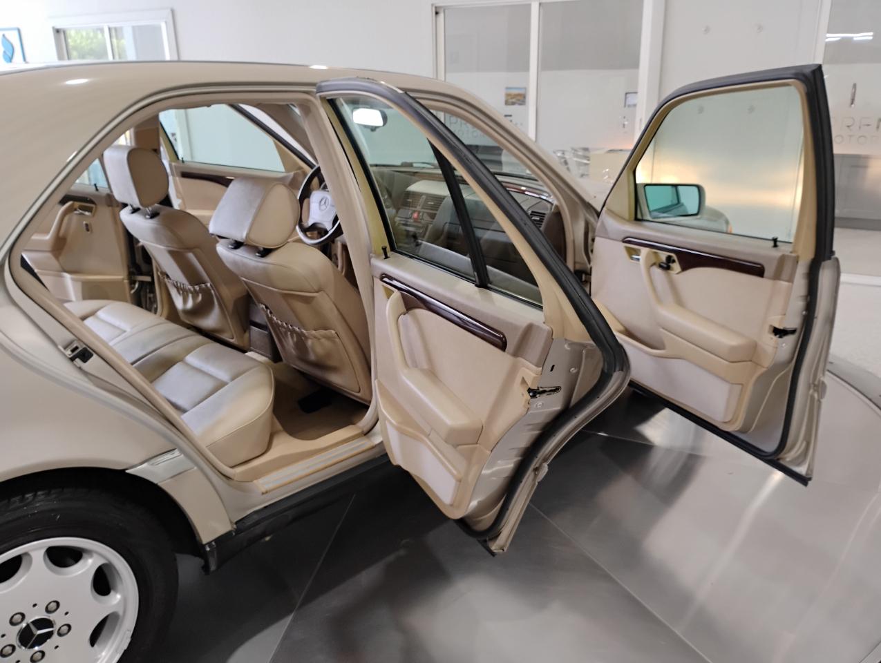 Mercedes-Benz C-Class C280 1996