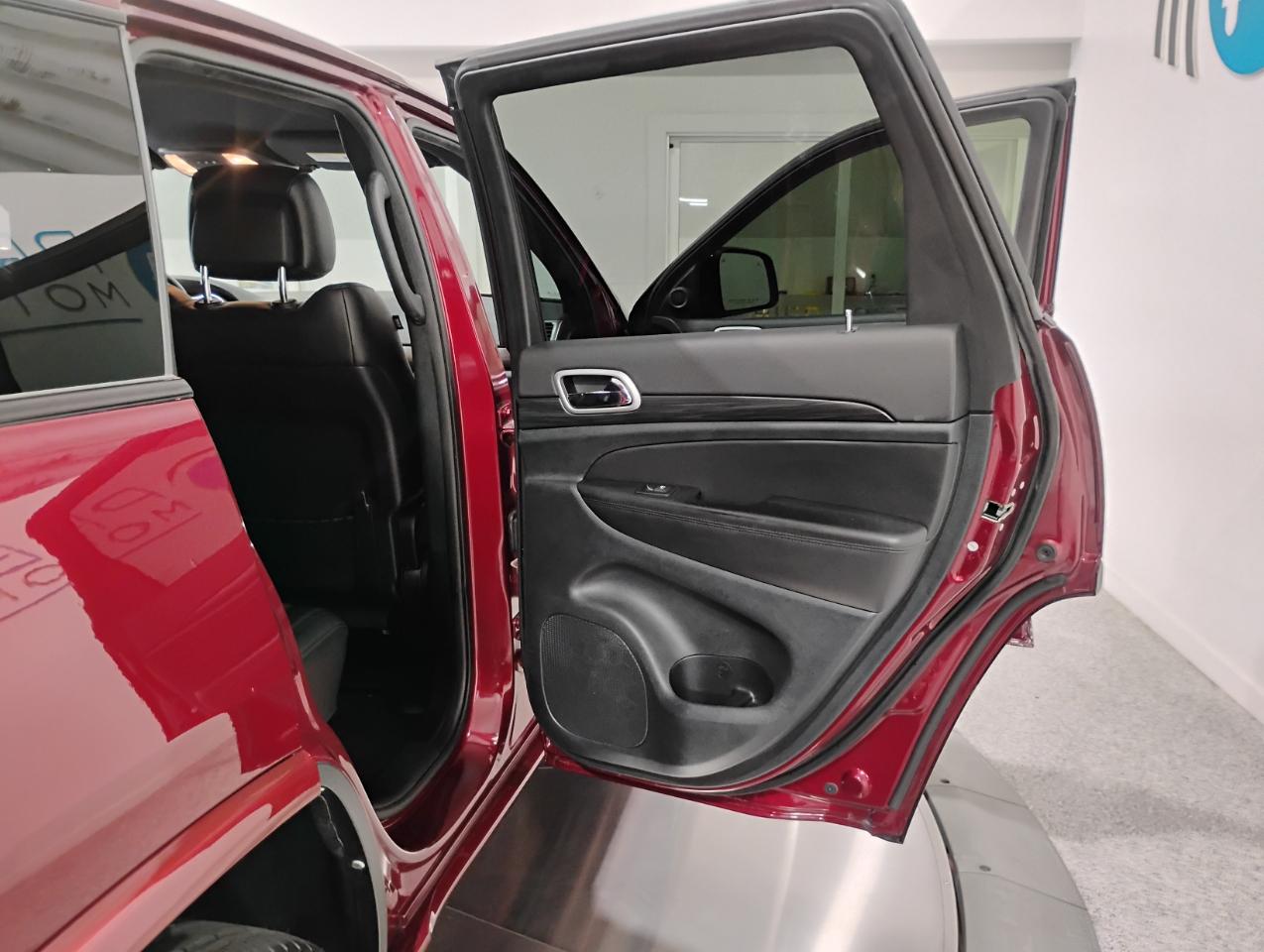 Jeep Grand Cherokee WK Laredo E 2022