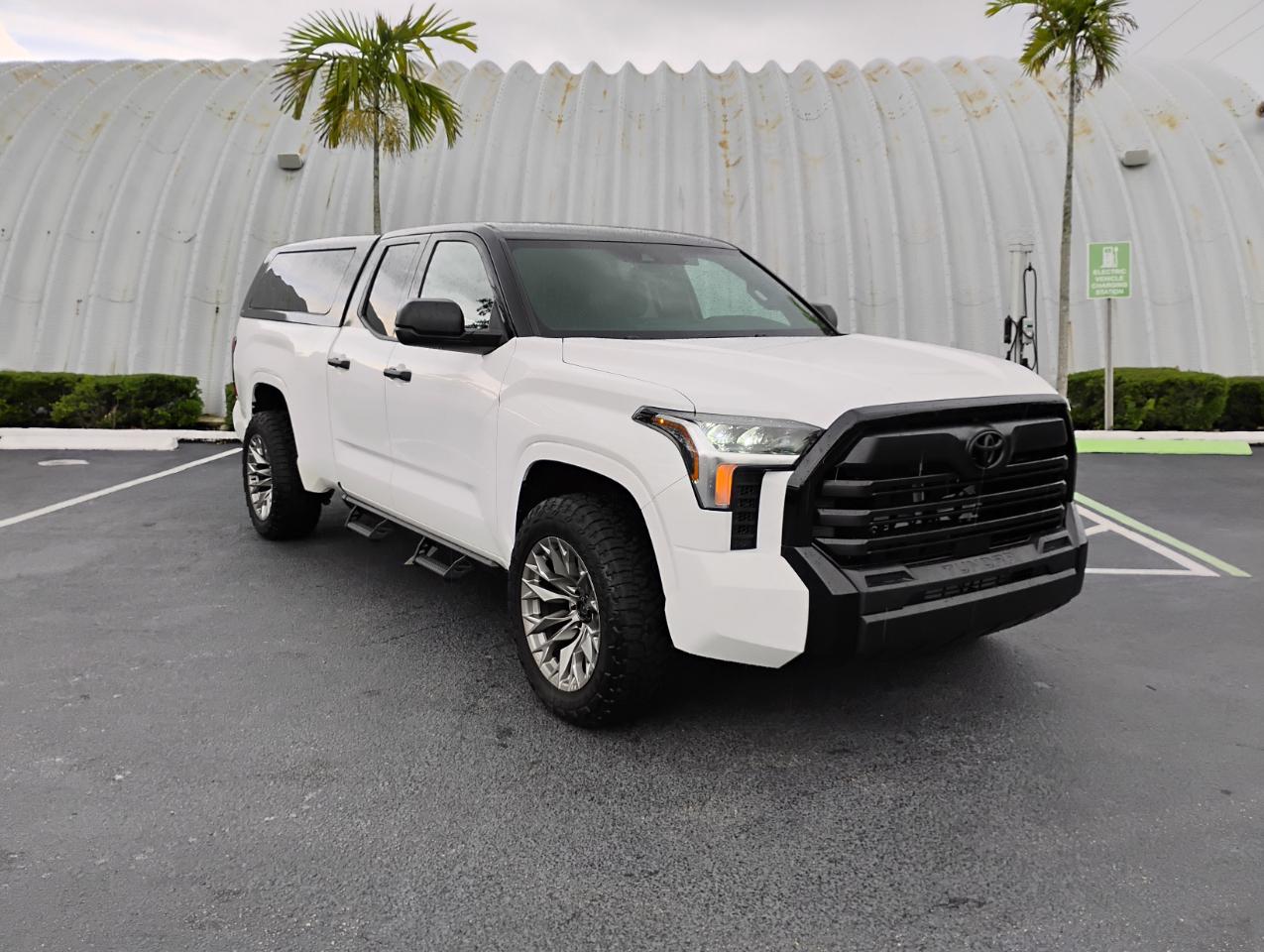 Toyota Tundra SR Double Cab 2WD 2025