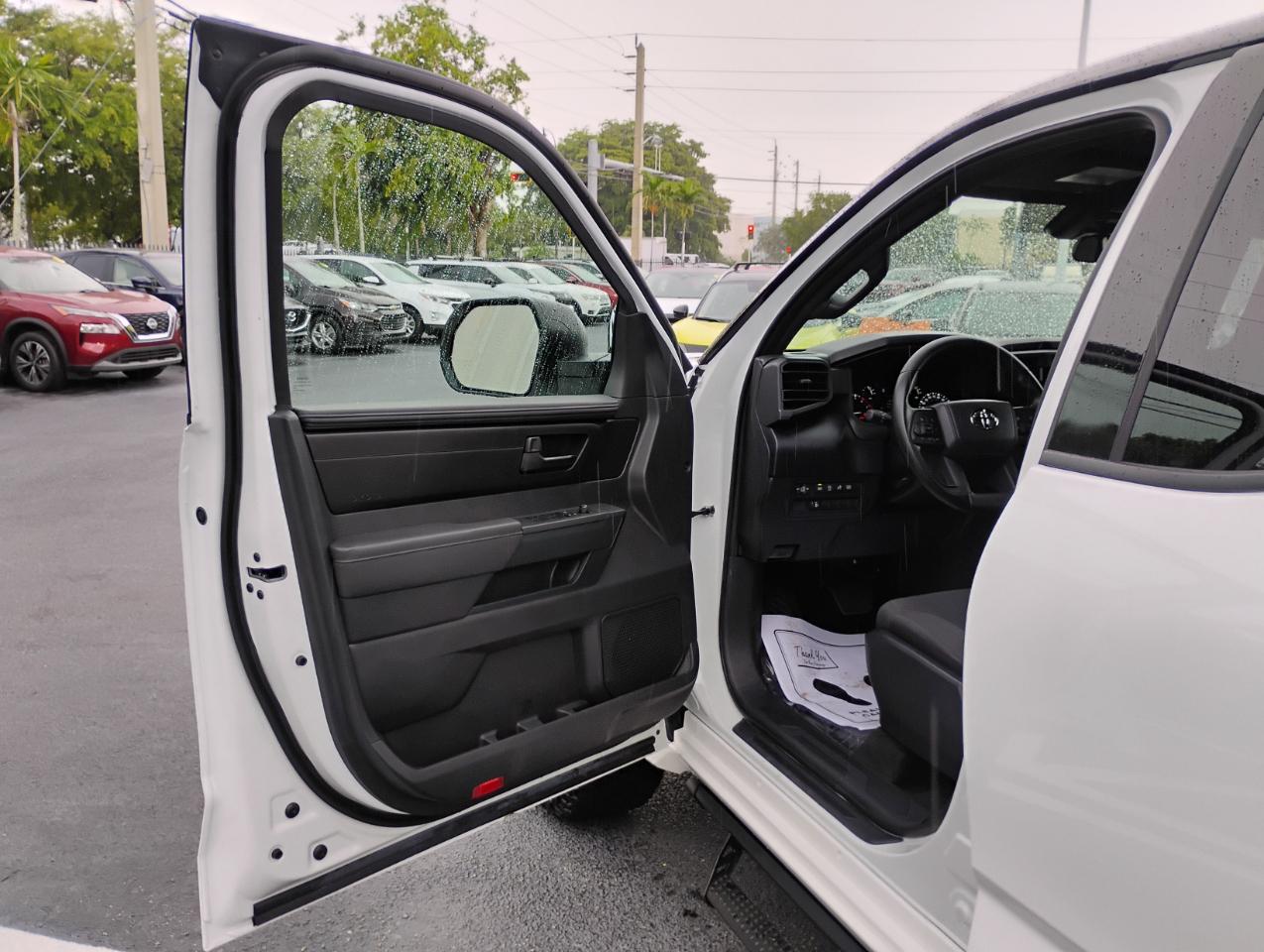 Toyota Tundra SR Double Cab 2WD 2025