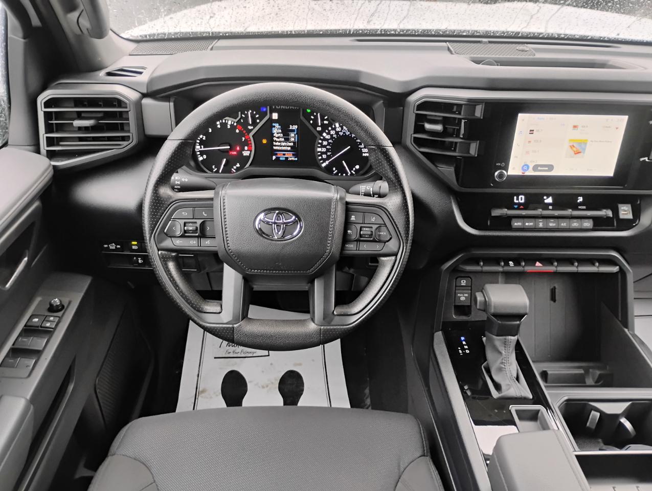 Toyota Tundra SR Double Cab 2WD 2025