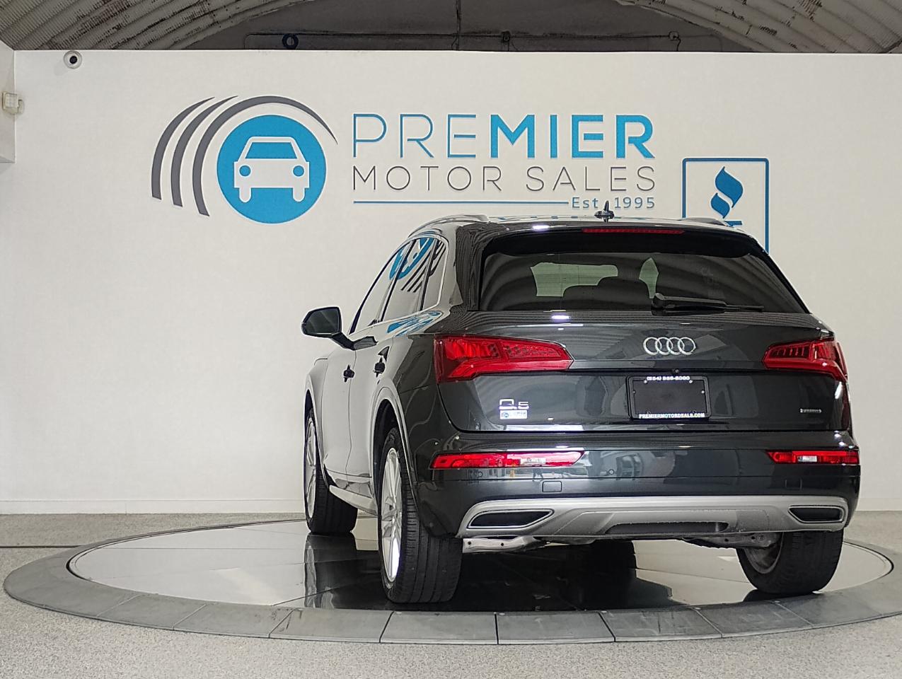 Audi Q5 2.0T Premium Plus quattro 2020