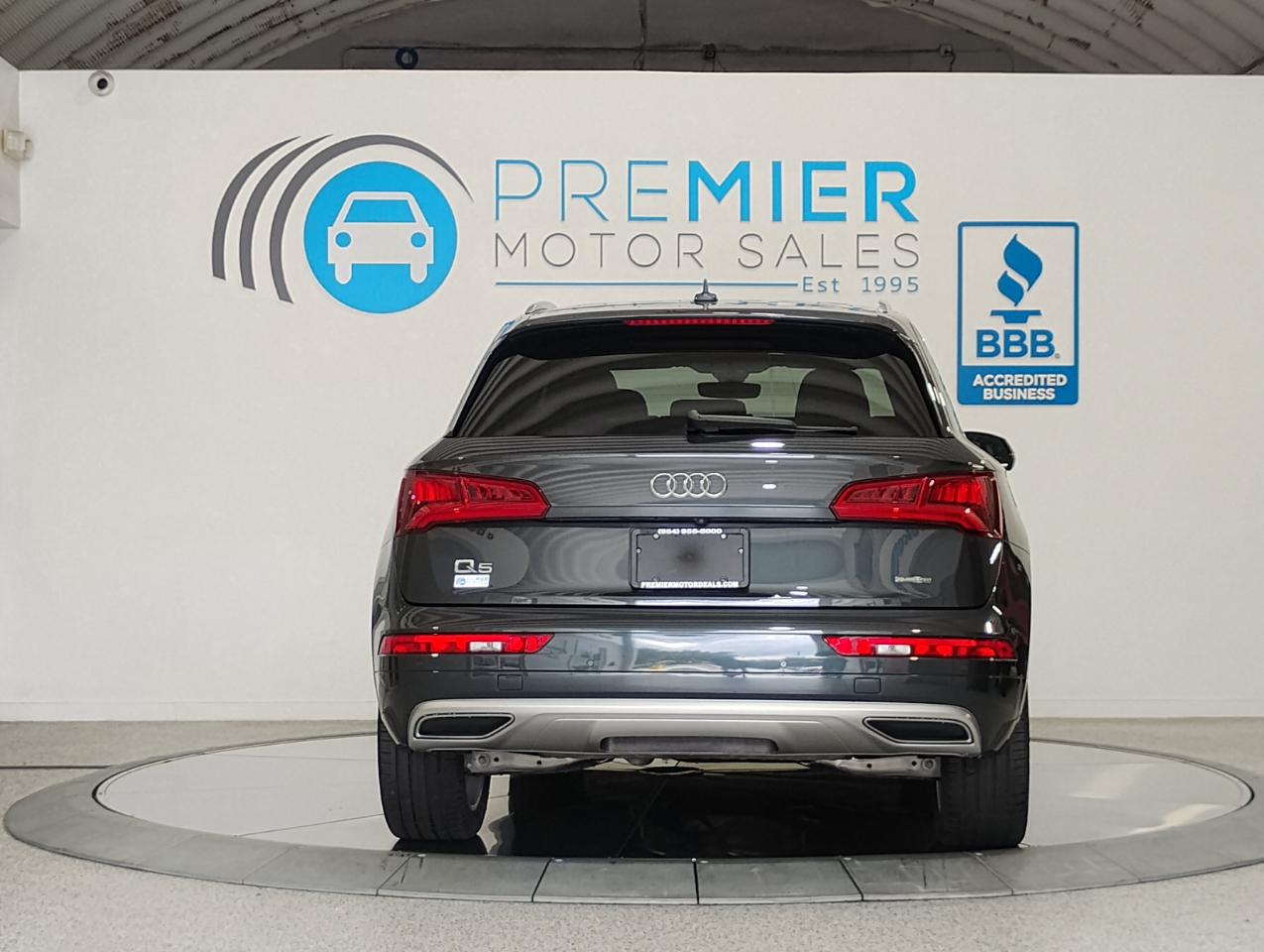 Audi Q5 2.0T Premium Plus quattro 2020