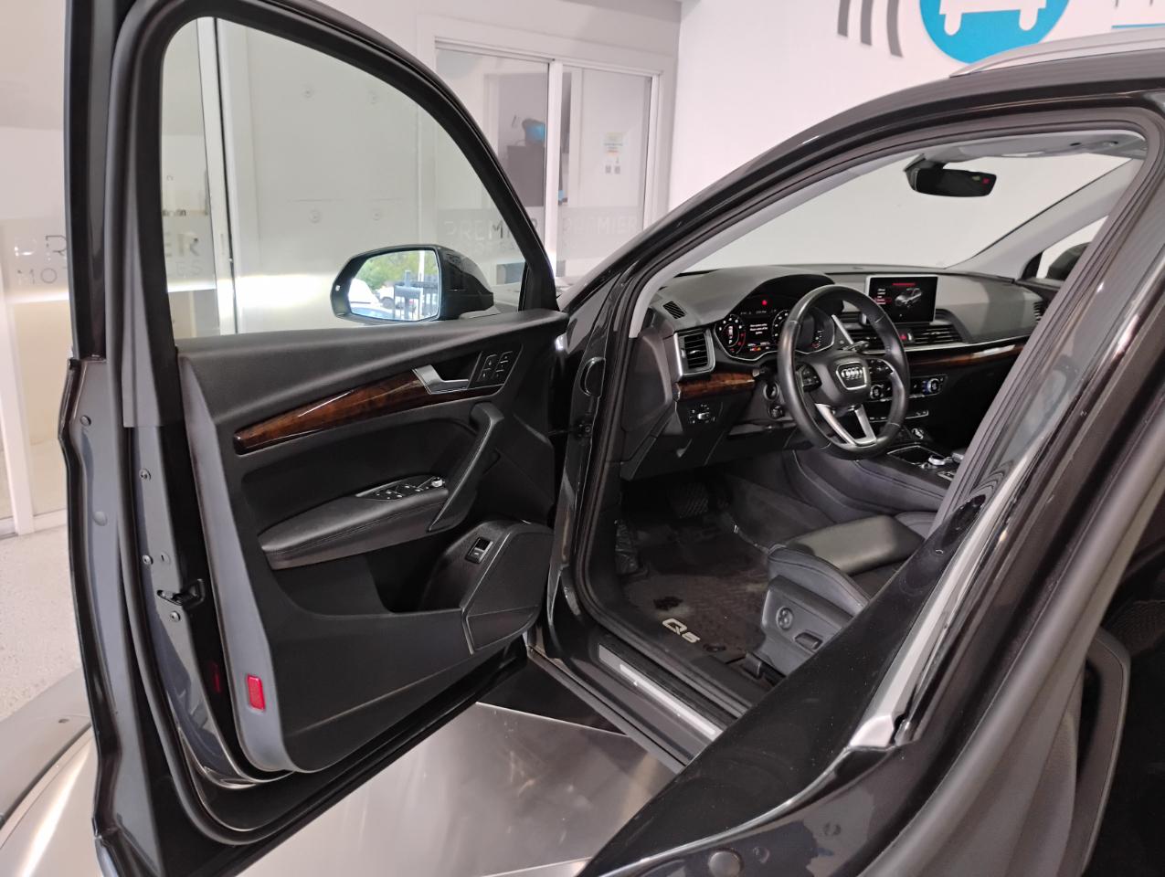 Audi Q5 2.0T Premium Plus quattro 2020