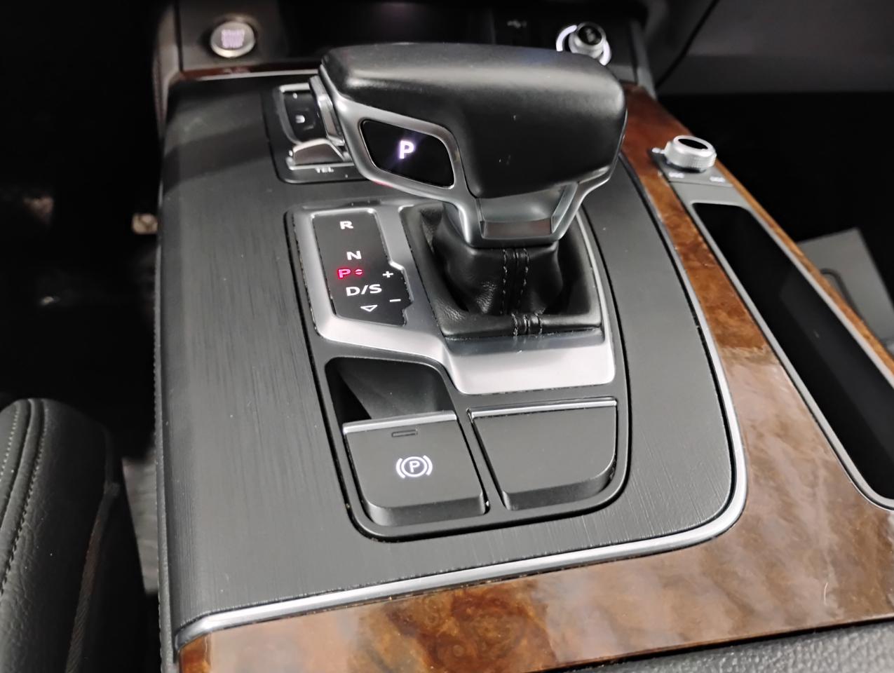 Audi Q5 2.0T Premium Plus quattro 2020