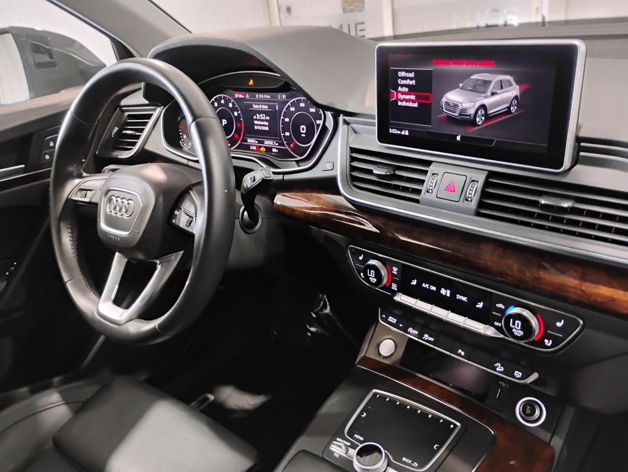 Audi Q5 2.0T Premium Plus quattro 2020