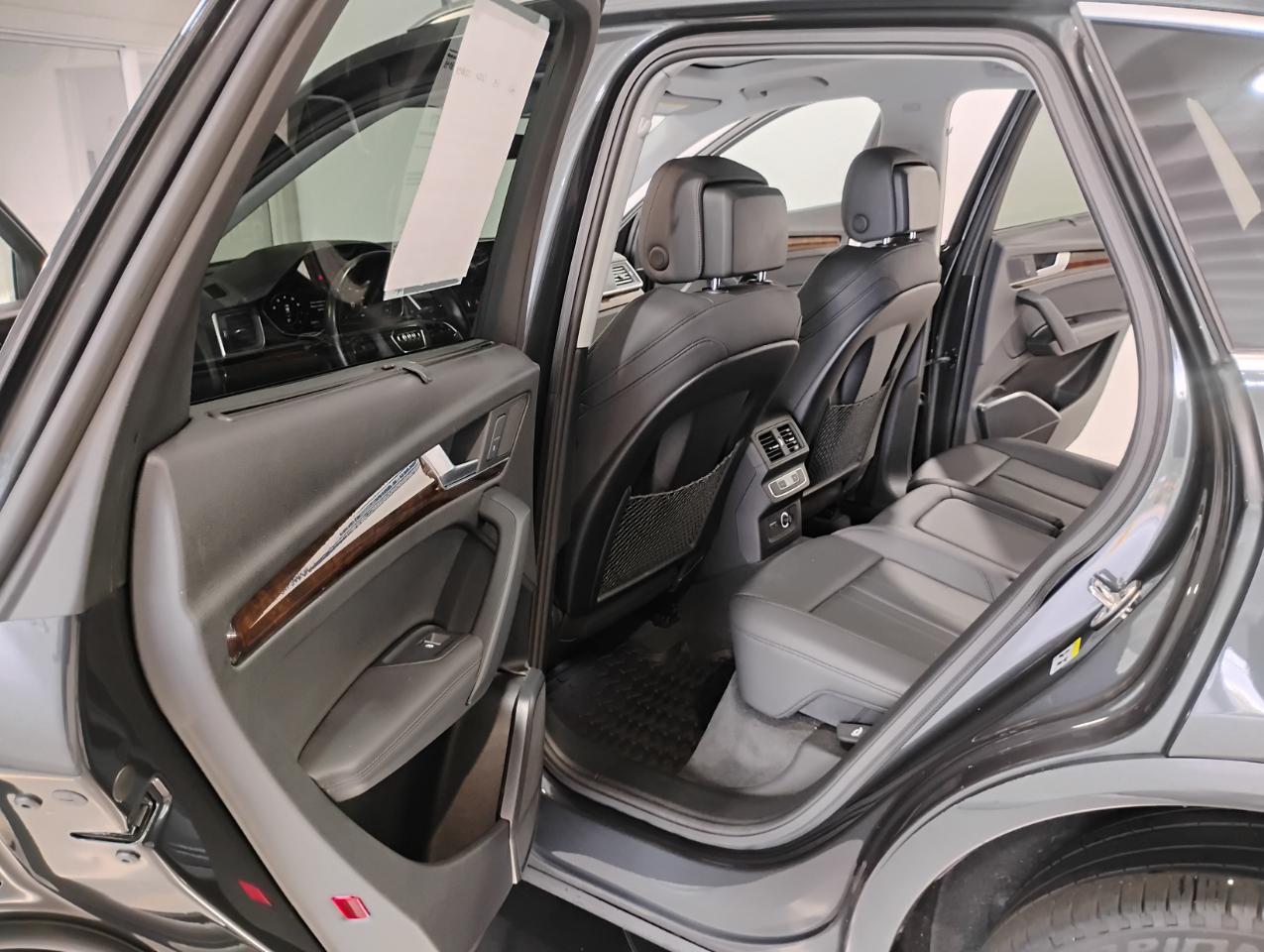 Audi Q5 2.0T Premium Plus quattro 2020