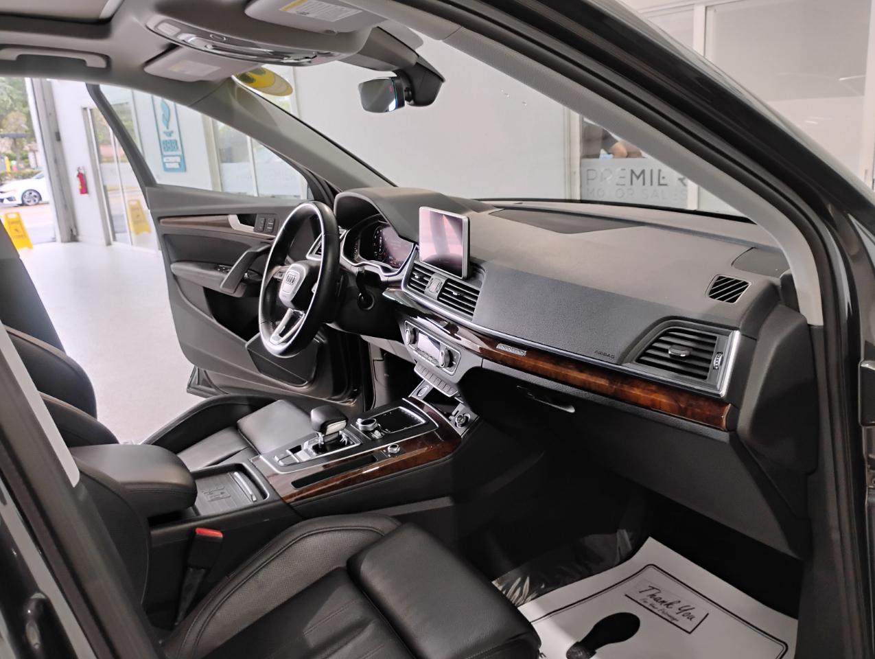 Audi Q5 2.0T Premium Plus quattro 2020
