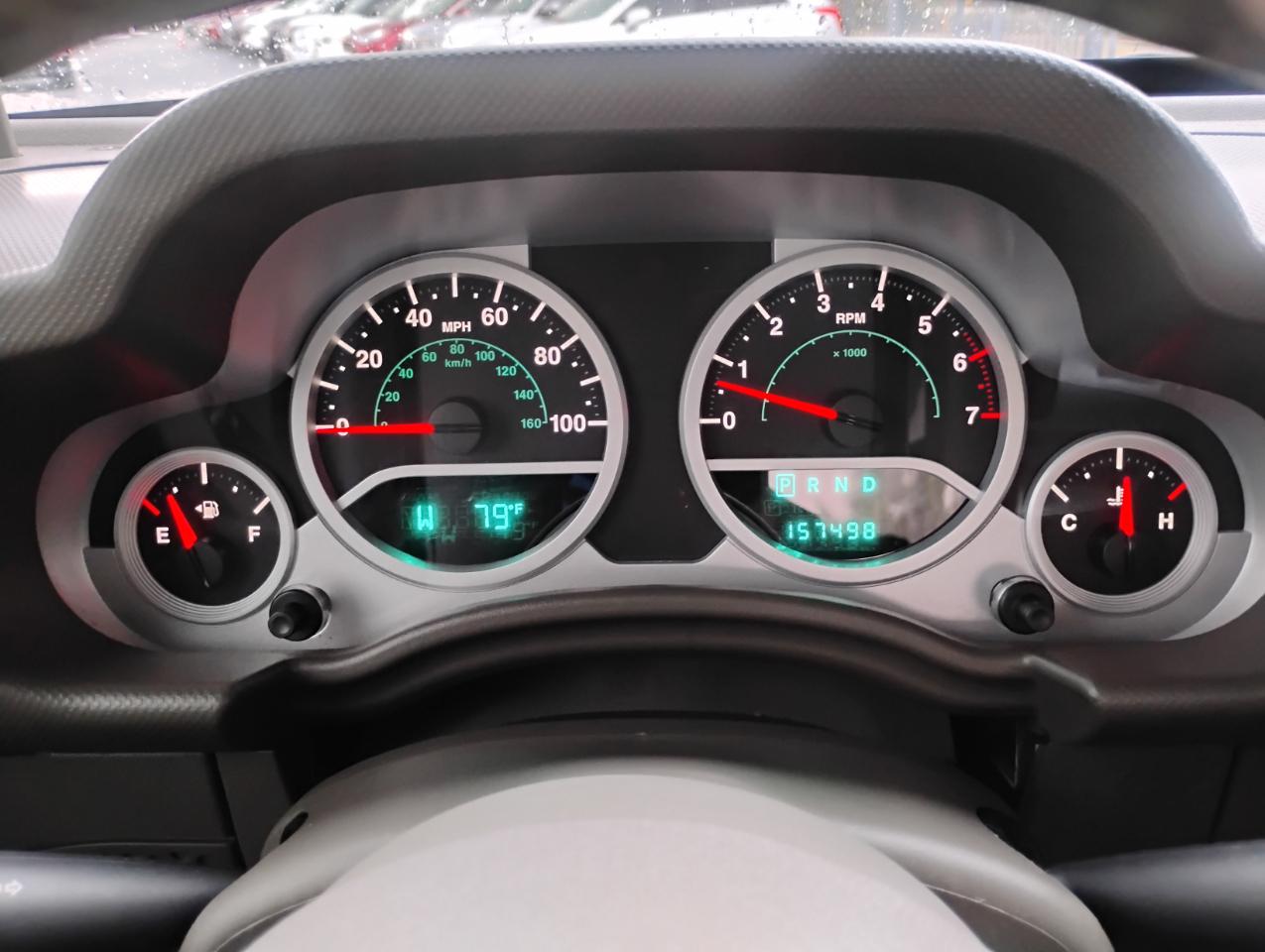 Jeep Wrangler Unlimited Sahara 4WD 2010