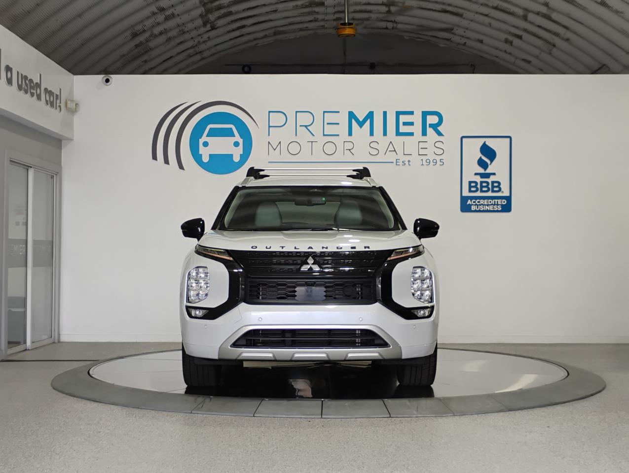 Mitsubishi Outlander SEL 2WD 2022