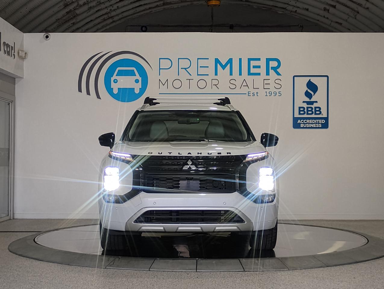 Mitsubishi Outlander SEL 2WD 2022